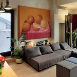 Qb Apartment